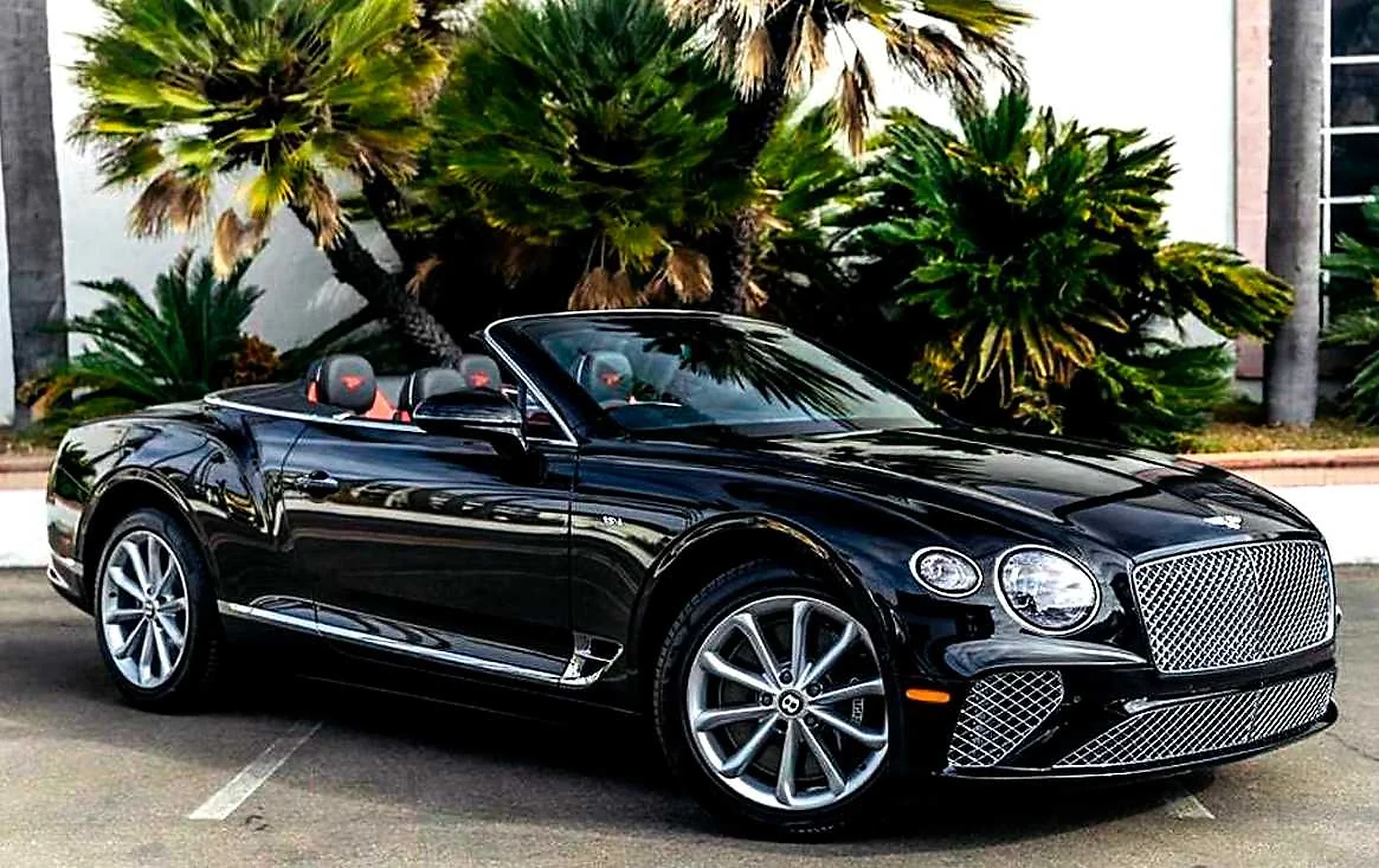 Bentley Continental GTC · 4