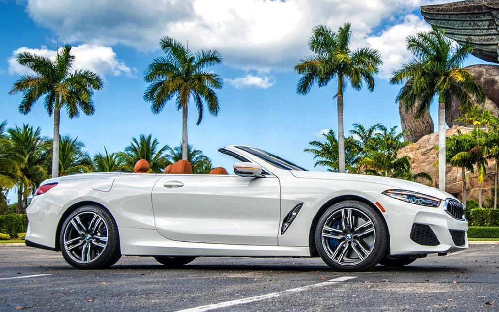 BMW M850i Convertible · 3