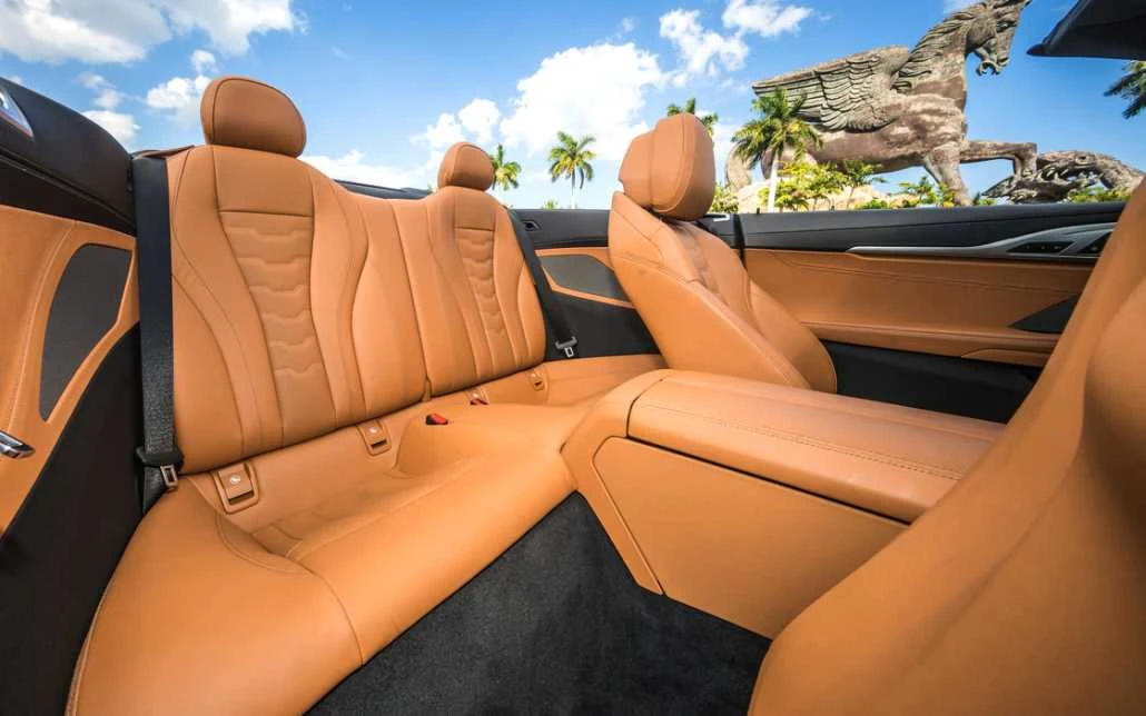 BMW M850i Convertible · 4