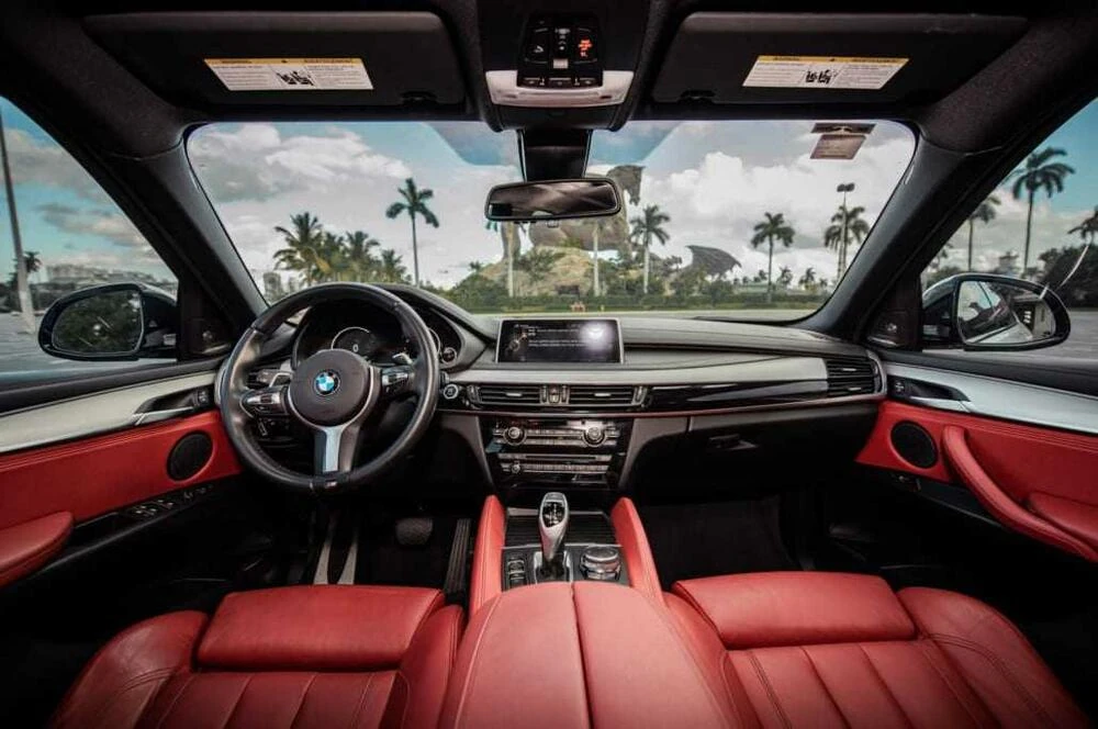 BMW X6 · 3