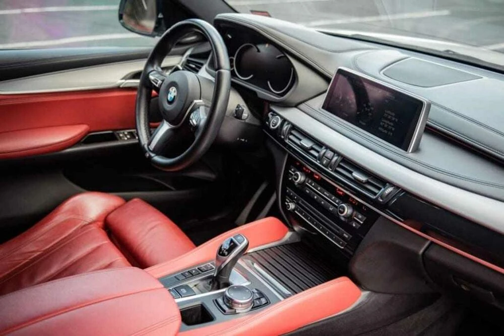 BMW X6 · 4