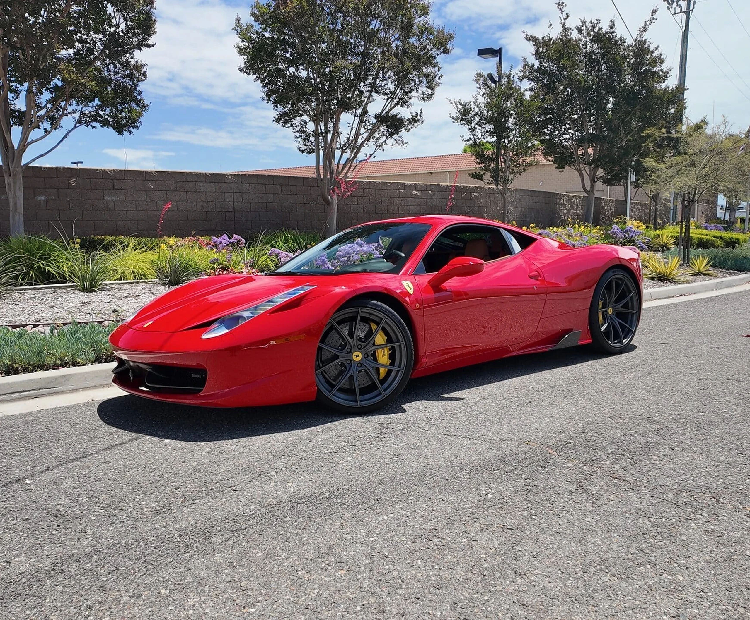 Ferrari 458 Italia exterior view