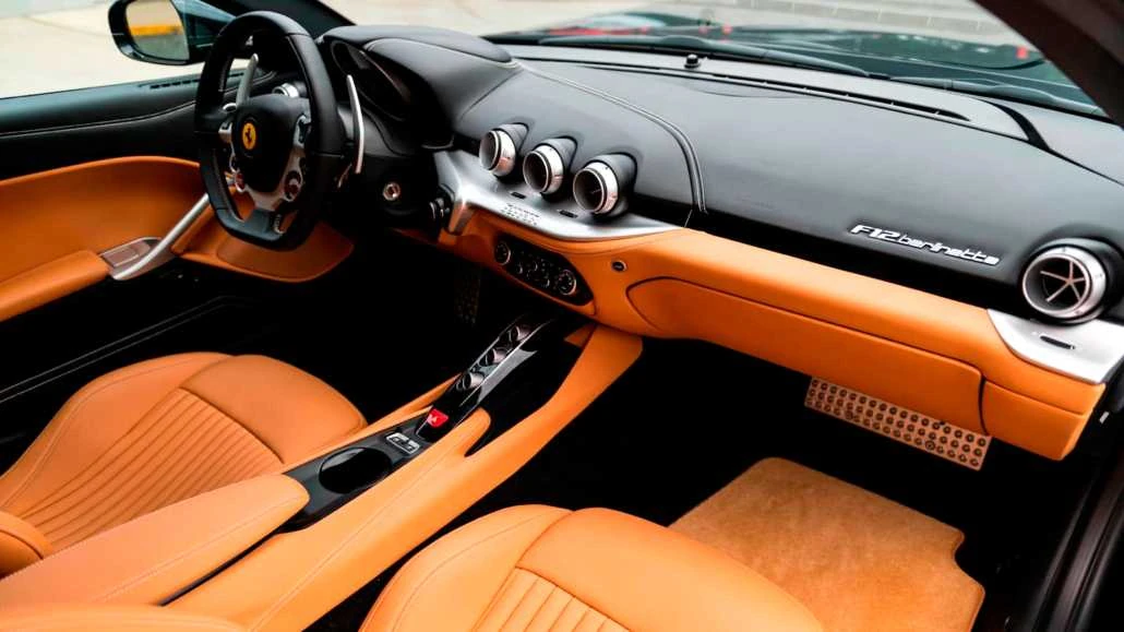 Ferrari F12berlinetta · 4