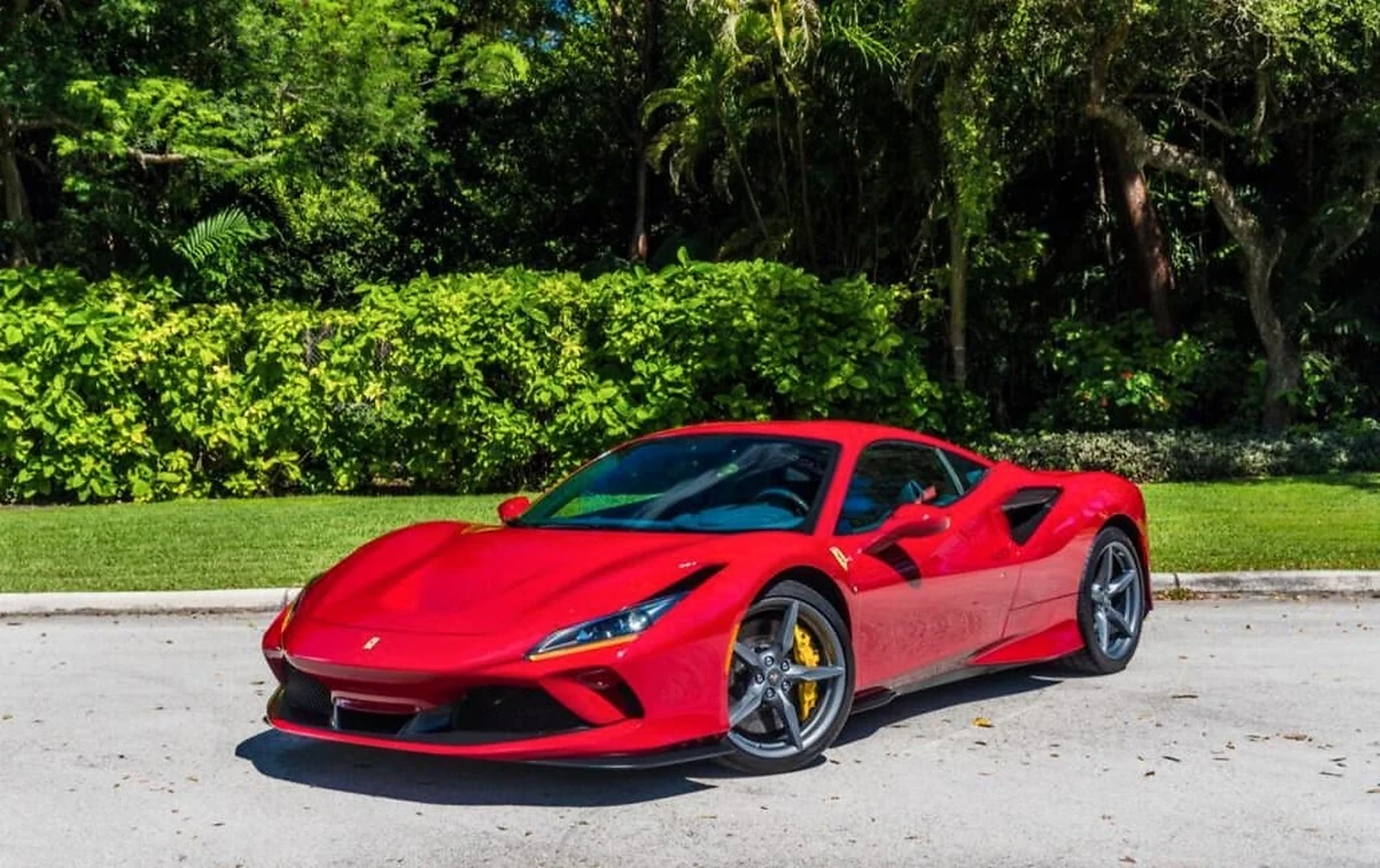 Red Ferrari F8 Tributo photographed in Miami