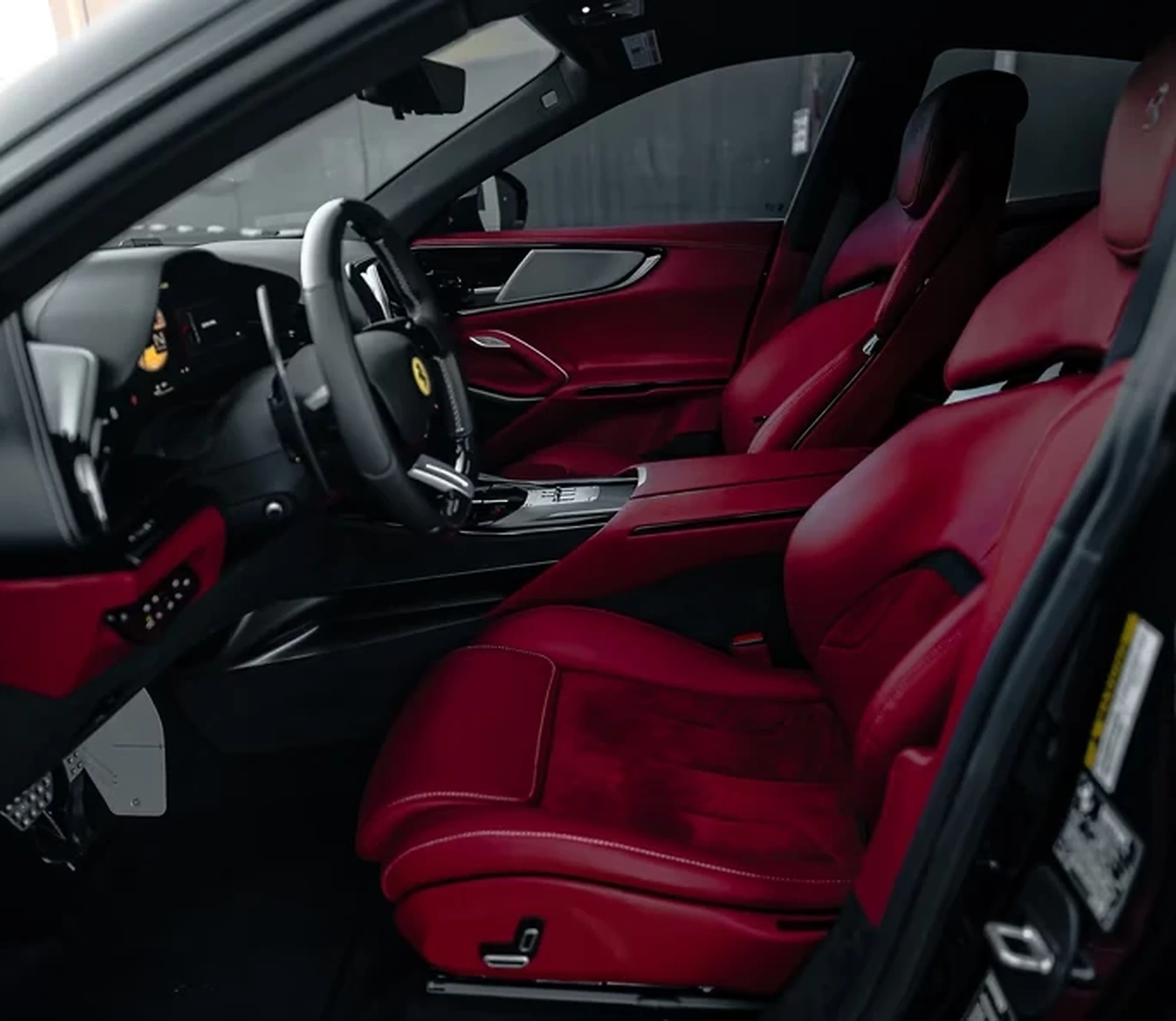 Ferrari Purosangue gallery view 3