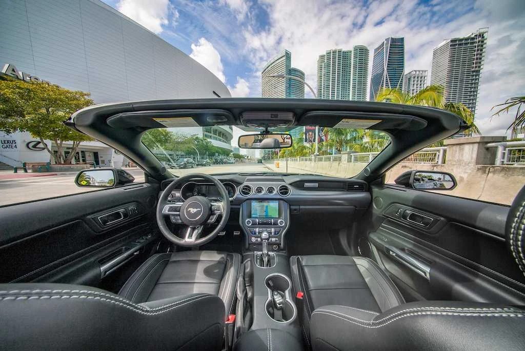 Ford Mustang GT Convertible · 4