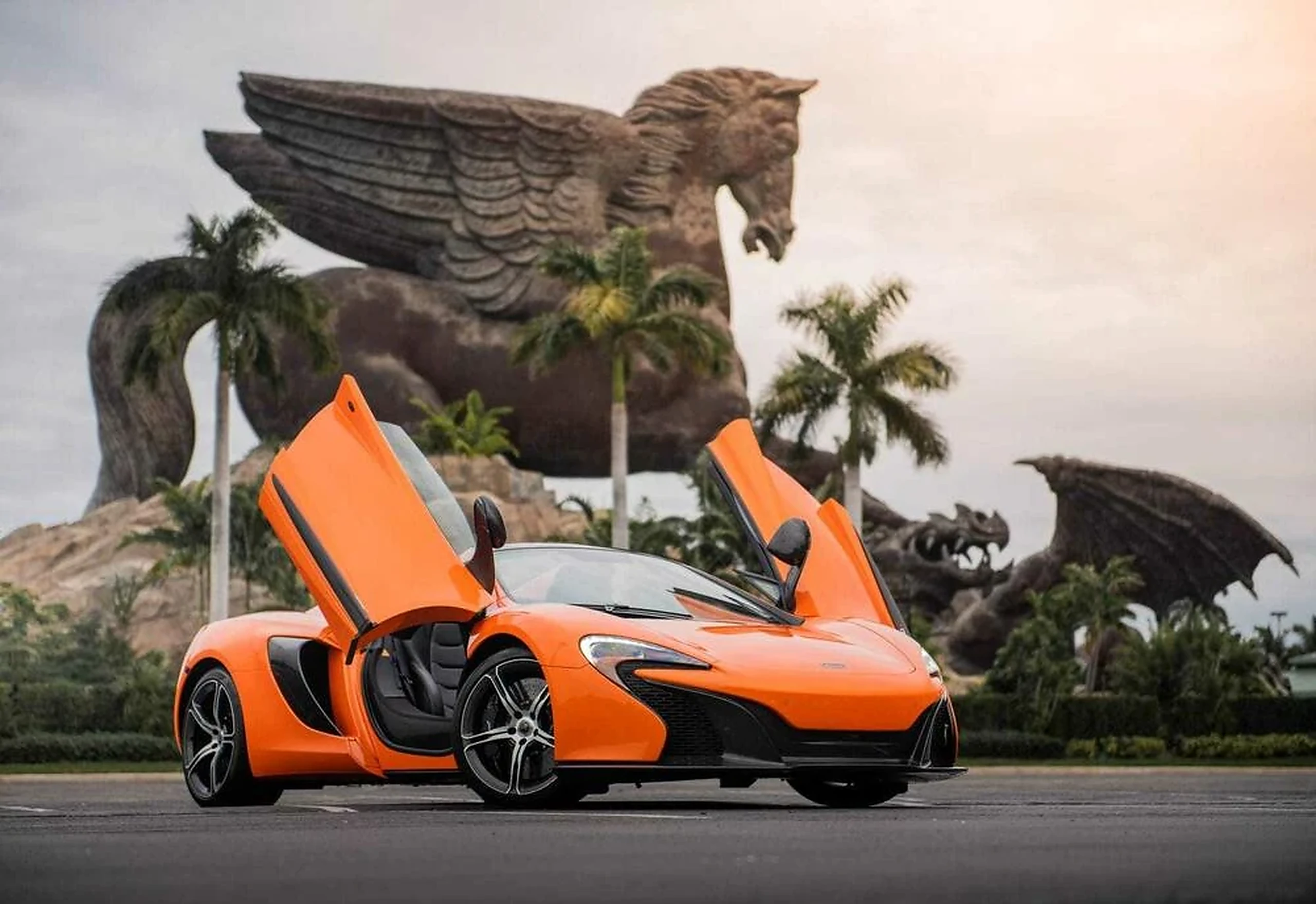 McLaren 650S Spider available for a Miami rental inquiry