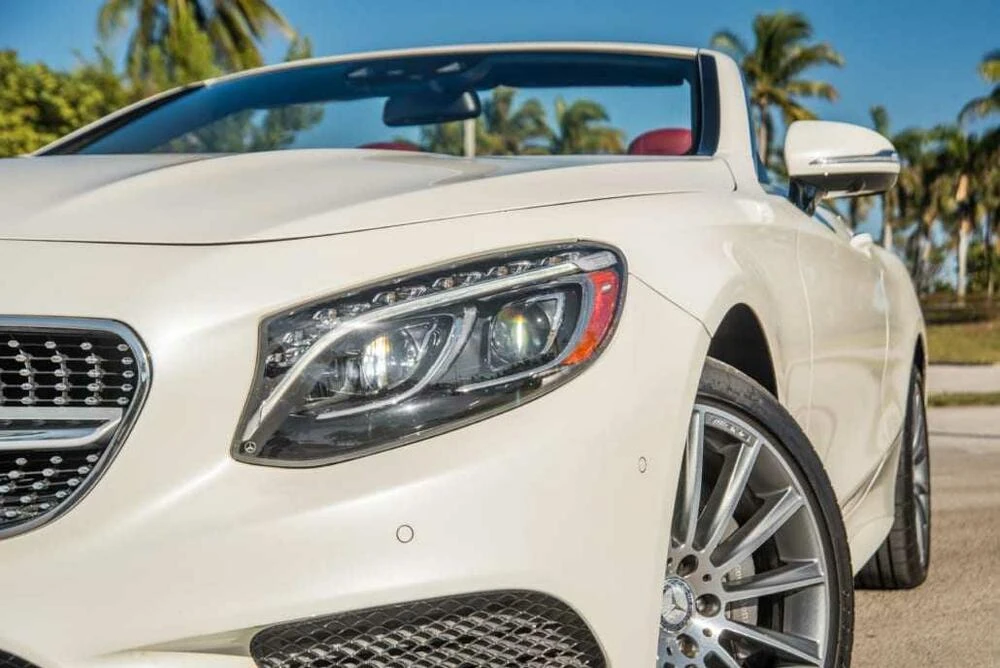 Mercedes-Benz S-Class Cabriolet · 3