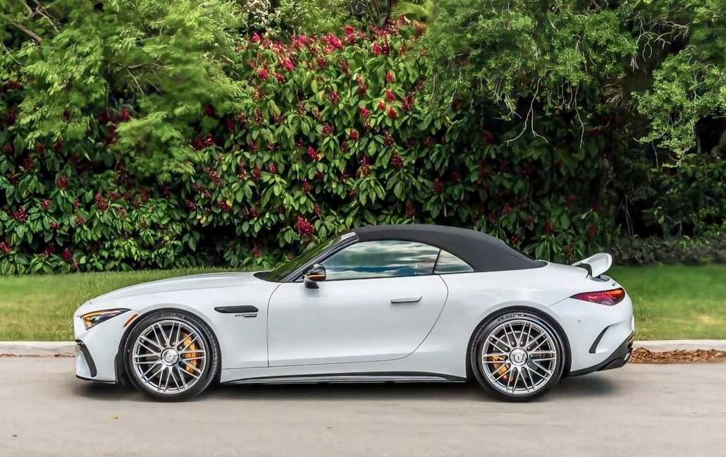 Mercedes-Benz SL gallery view 4