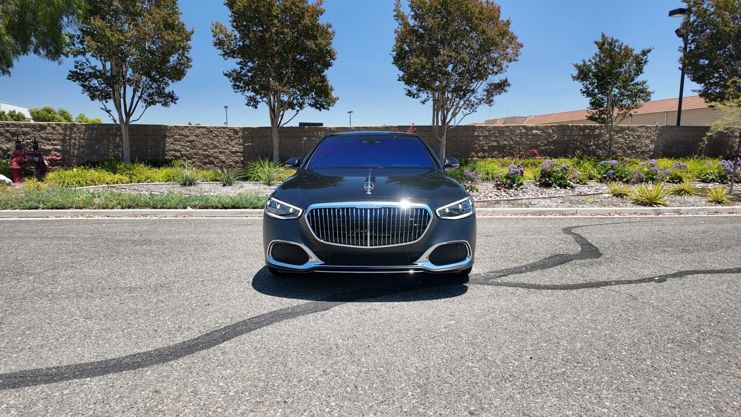 Mercedes-Maybach S 580 · 3