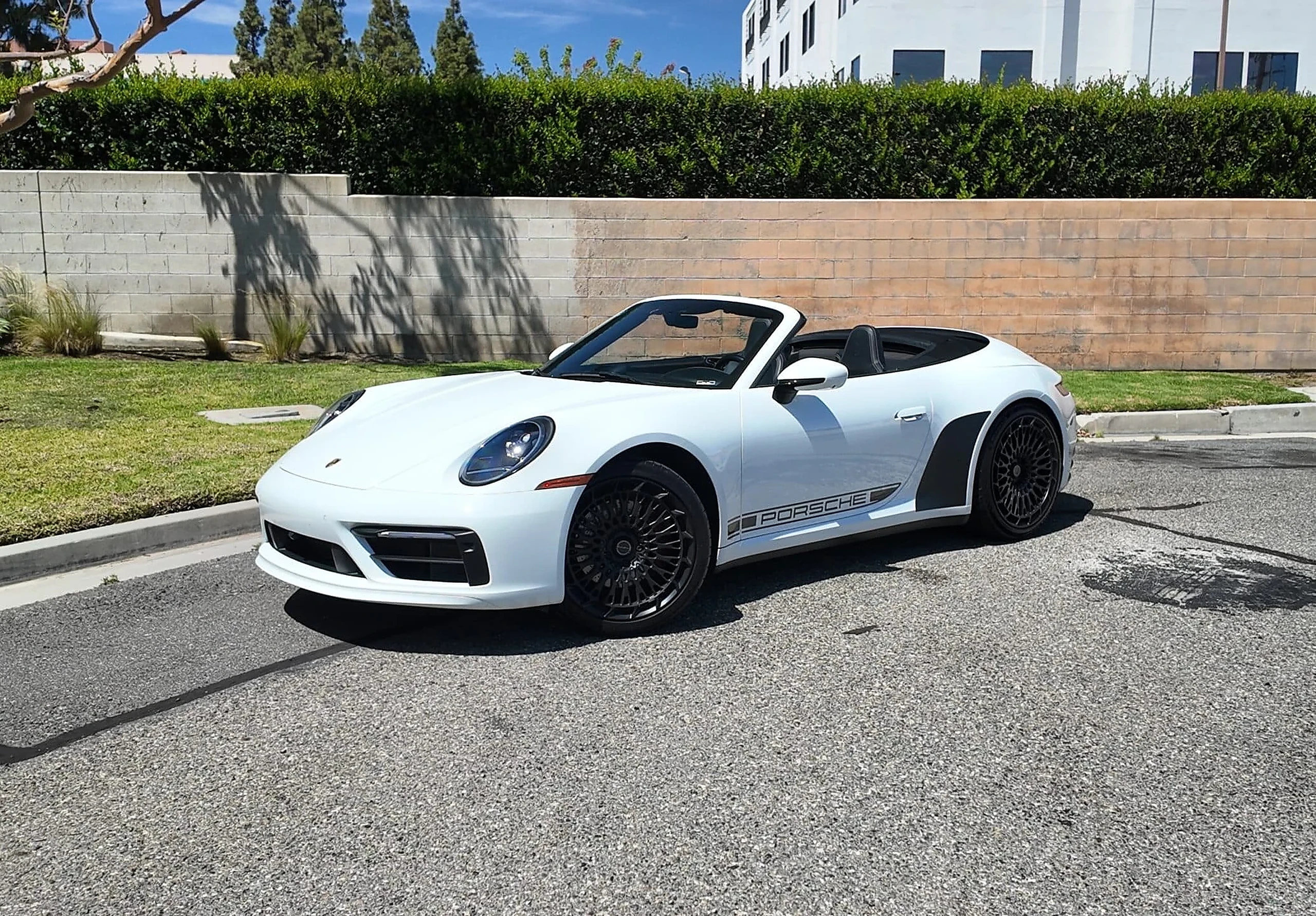 Porsche 911 Carrera 4S Cabriolet Miami