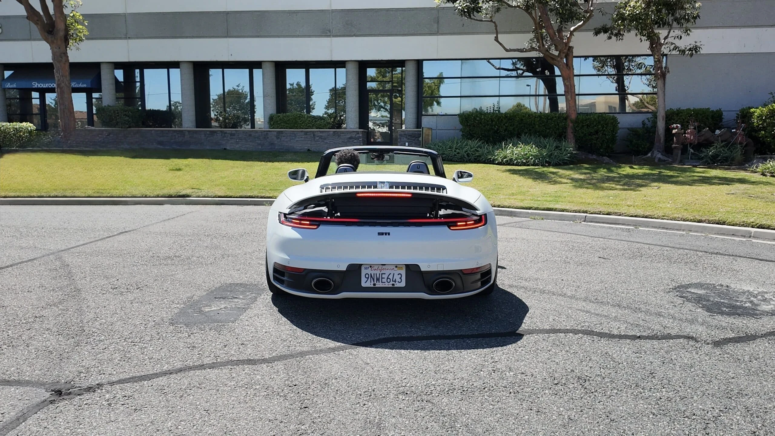 Porsche 911 Carrera 4S Cabriolet · 2