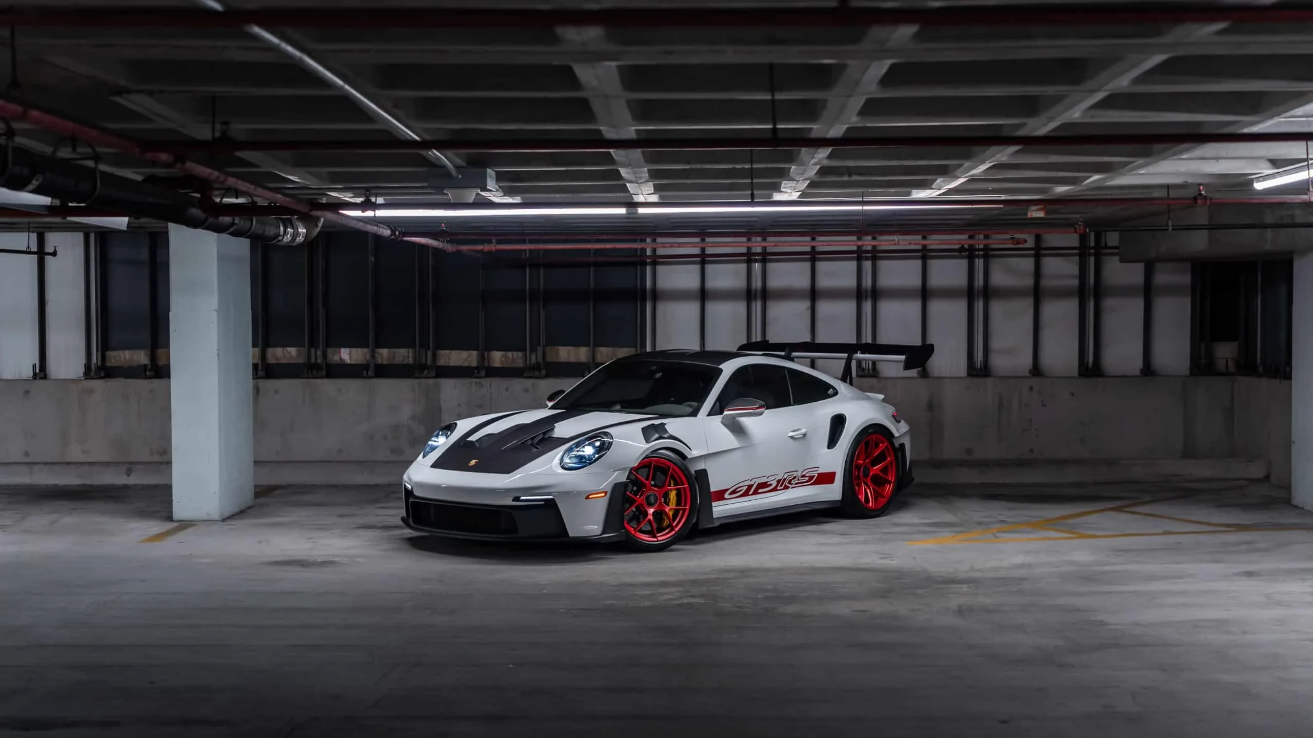 Porsche 911 GT3 RS available for a Miami rental inquiry