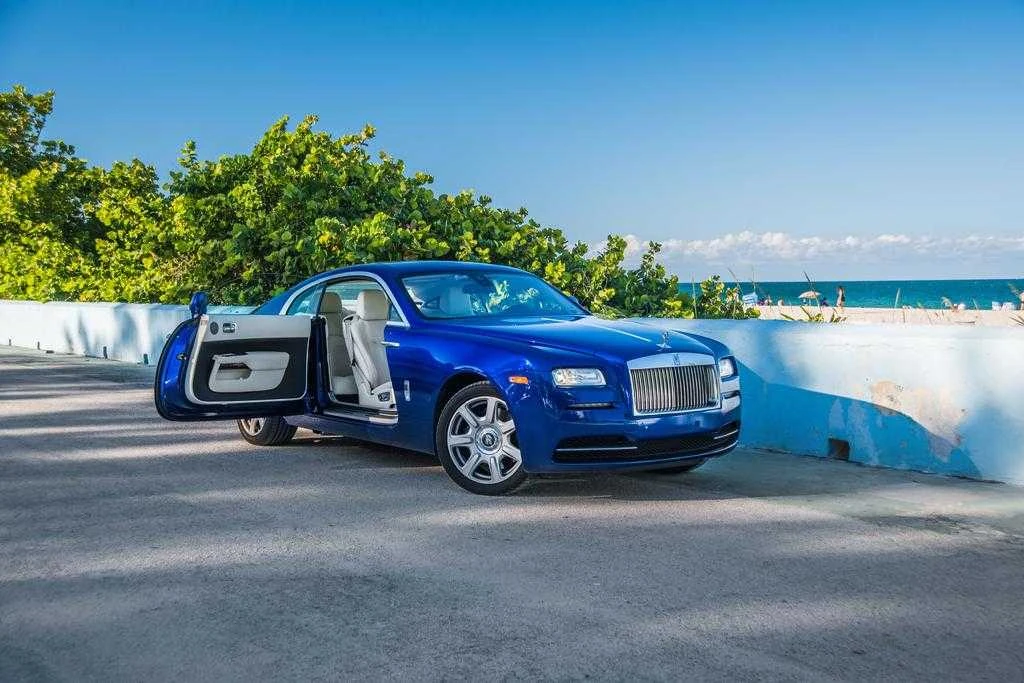Rolls-Royce Wraith gallery view 2